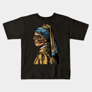 Skull With A Pearl Earring Kids T-Shirt